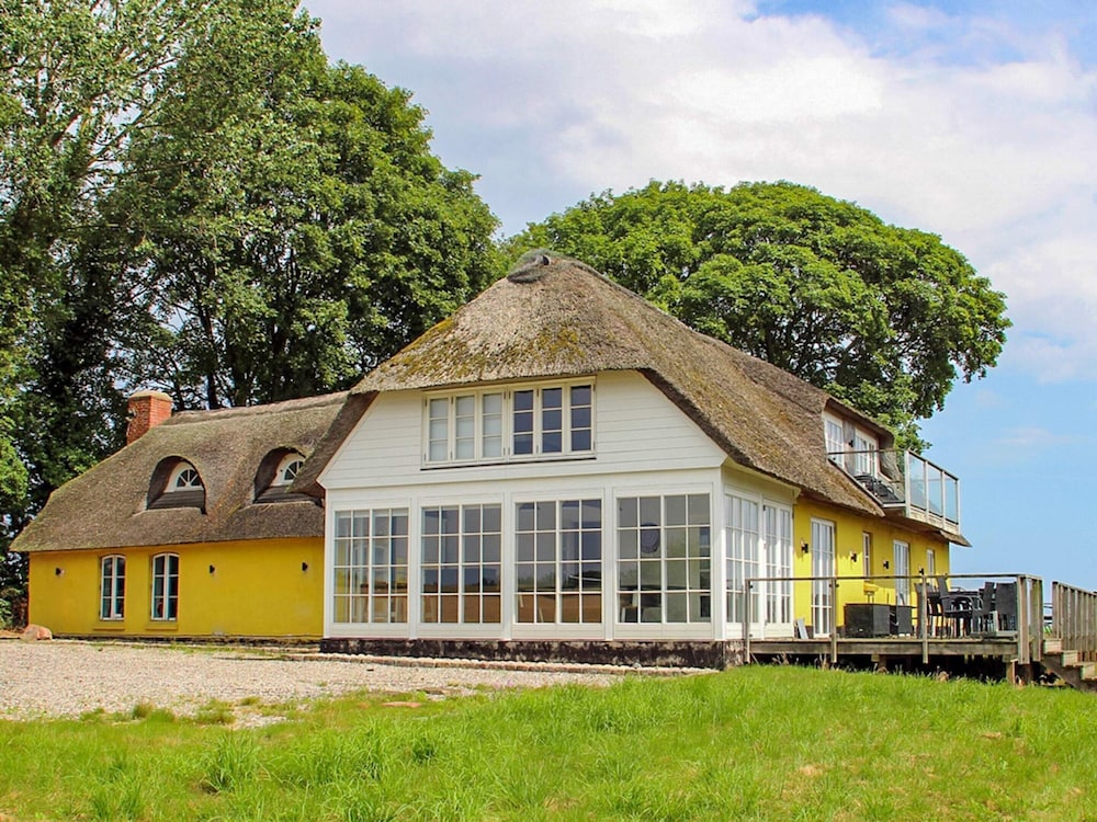 14 person holiday home in Havndal By Traum — 4-Star Luxury Hotel in Hadsund, Denmark