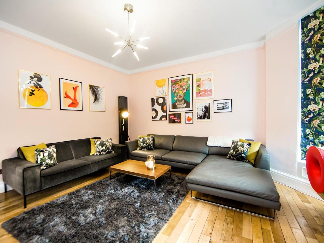 Luxury Travel Emporium Hg1 2 Luxury Apartments with Parking Space in Town Centre