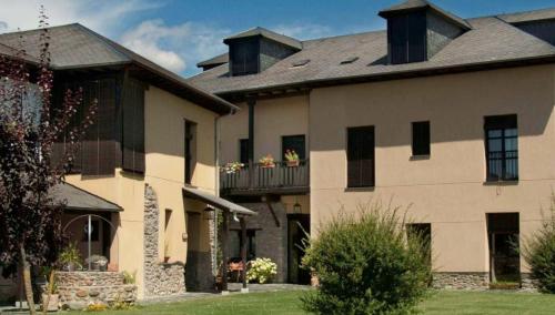 El Tiempo Recobrado Hotel de relax en El Bierzo — hotel in Carracedelo