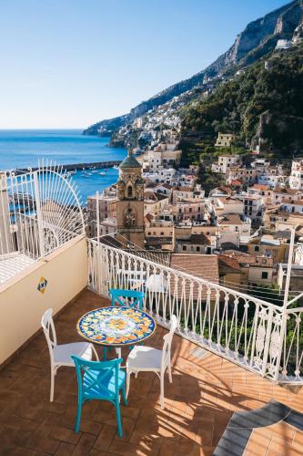 Villa Angelina Amalfi Art Apartment — 4-Star Luxury Hotel in Amalfi, Italy