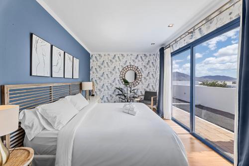 Villa Julia by Villalia — 4-Star Luxury Hotel in Playa Blanca, Spain