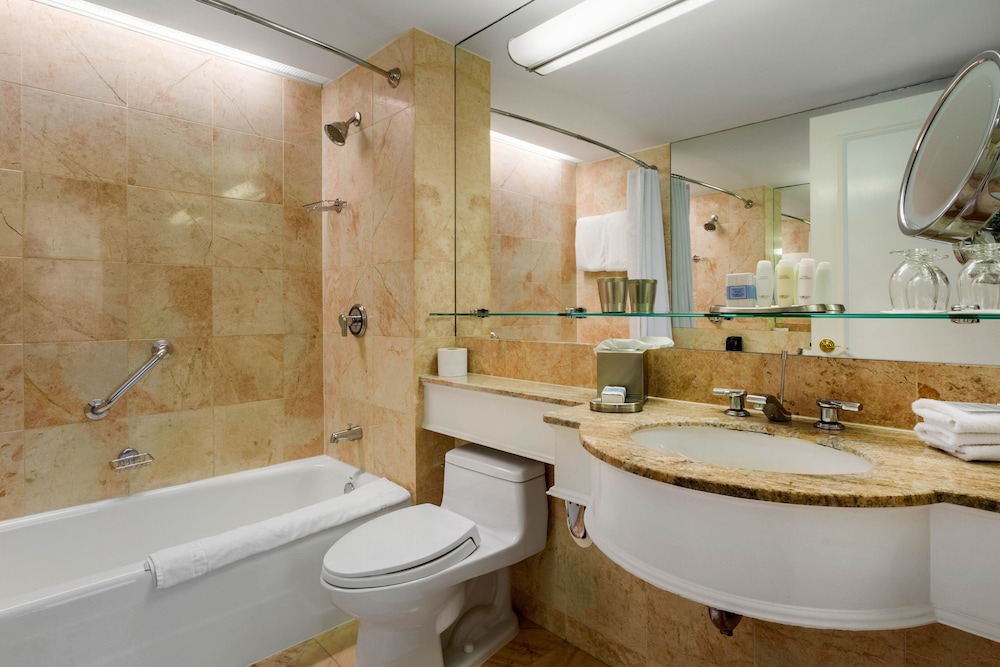 Omni Berkshire Place - photo 109
