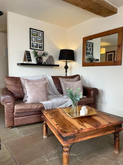 Daisy Cottage — 4-Star Luxury Hotel in Keighley, United Kingdom