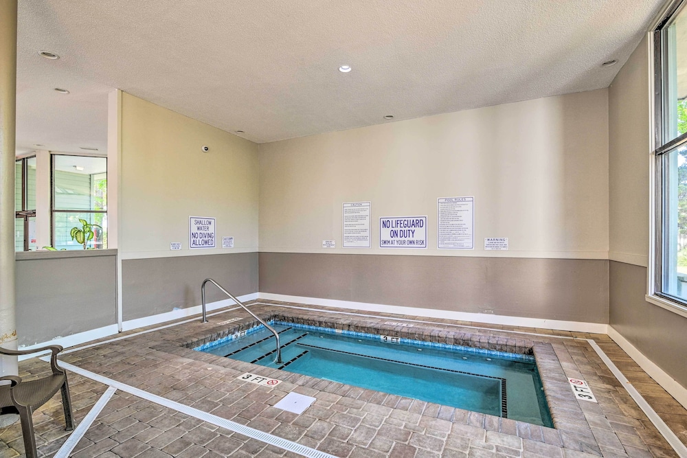 Beachfront Condo w Pool at Myrtle Beach Resort - photo 22