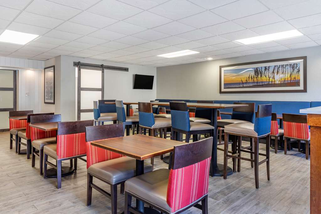 Comfort Suites Southport Oak Island - photo 27
