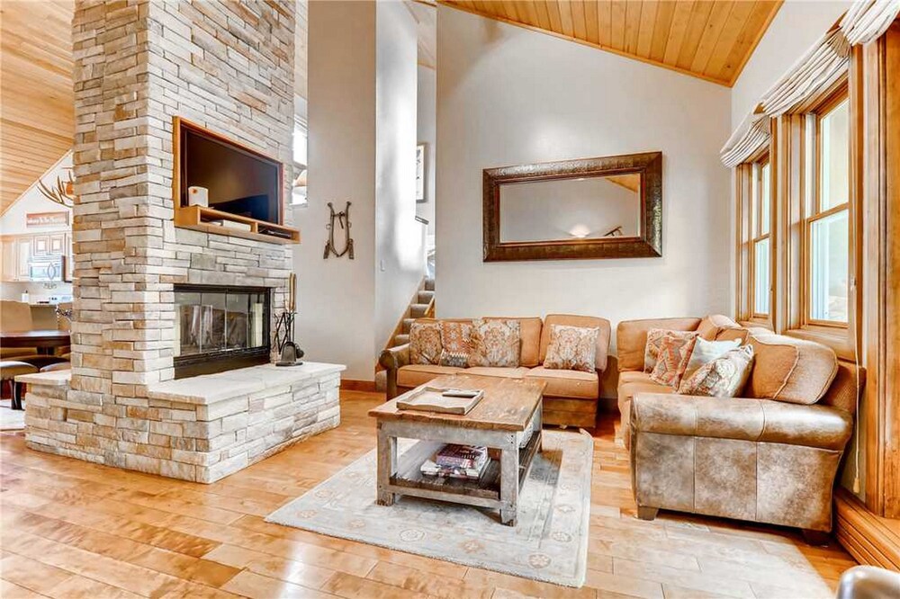 Woodrun 7 — 4-Star Luxury Hotel in Snowmass Village, United States