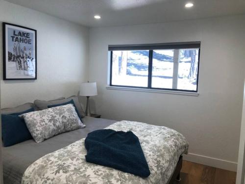 Fun & Air Conditioned Lake Tahoe 3 BR 2.5 BA Home