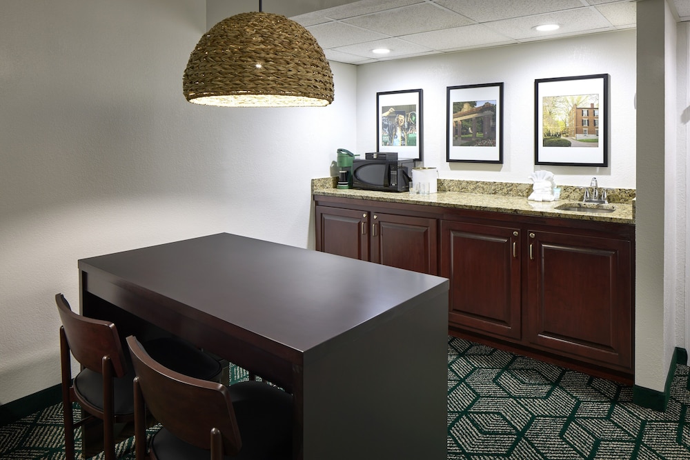 Ohio University Inn & Conference Center - photo 10