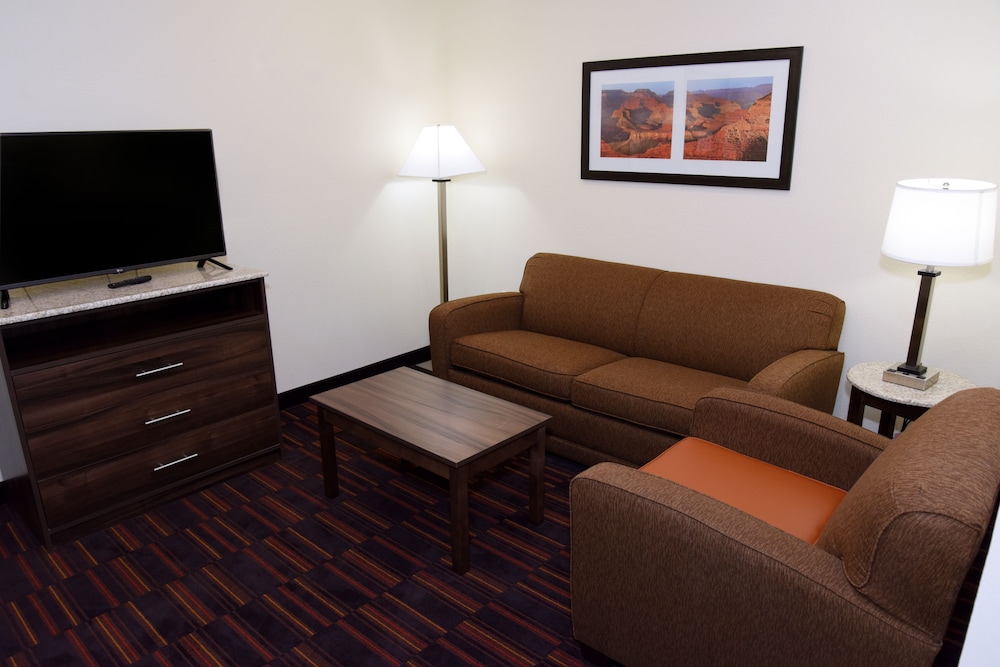 Home Away Suites - photo 25