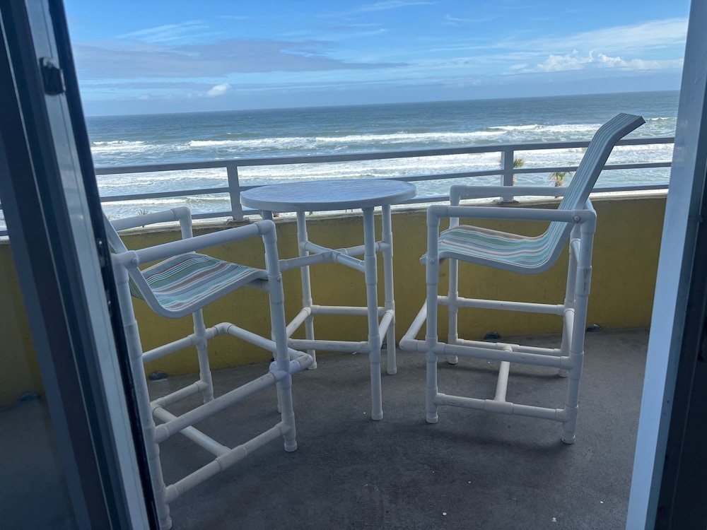 Ocean Walk Resort - photo 195