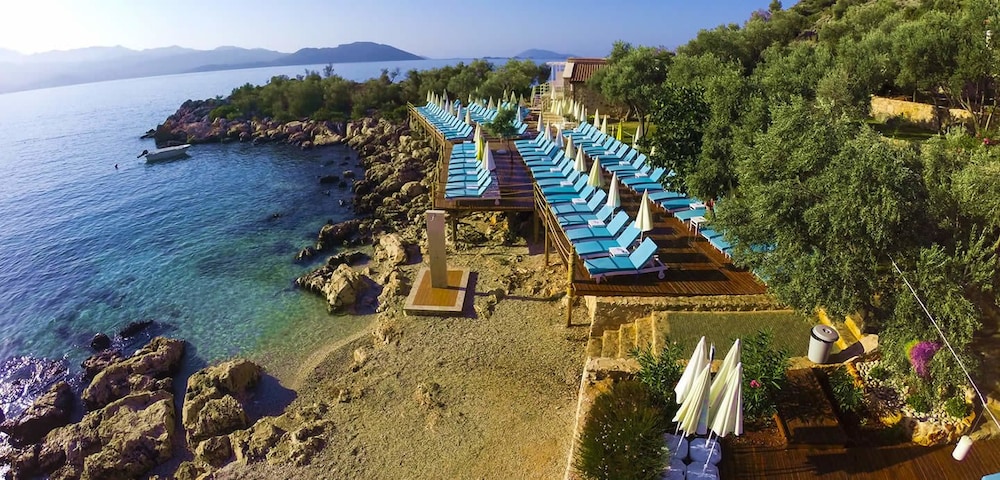Blanca Beach Hotel — hotel in Kas