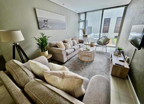 Stay at Andringa Walk Luxury Apartment — 4-Star Luxury Hotel in Stellenbosch, South Africa