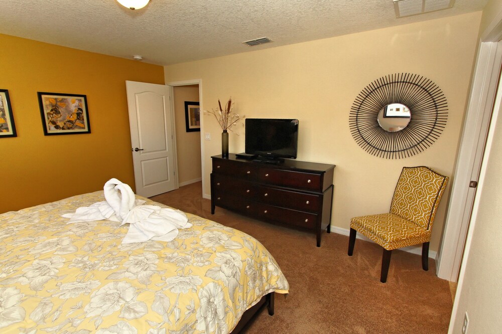 Paradise Palms Resort by VHC Hospitality - photo 21