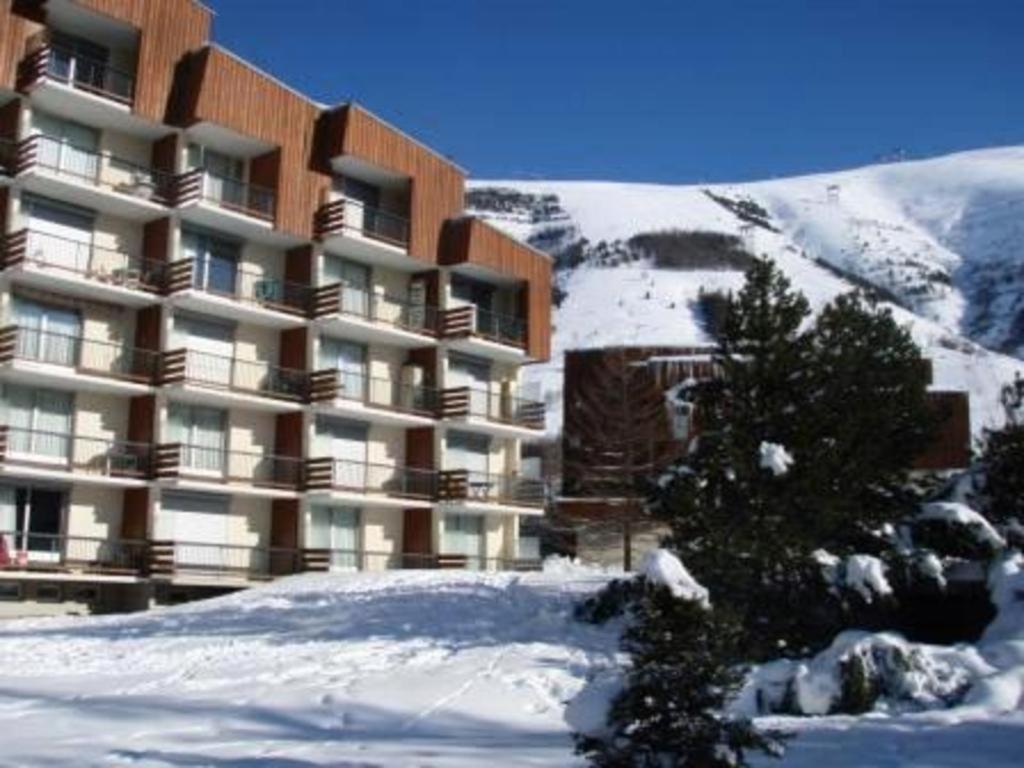 Studio Cote Brune 2 Alpes — hotel in Mont-De-Lans