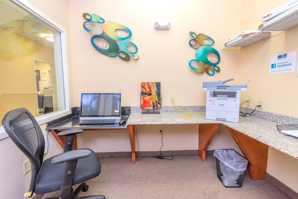 Candlewood Suites Houston I 10 East by IHG - photo 53