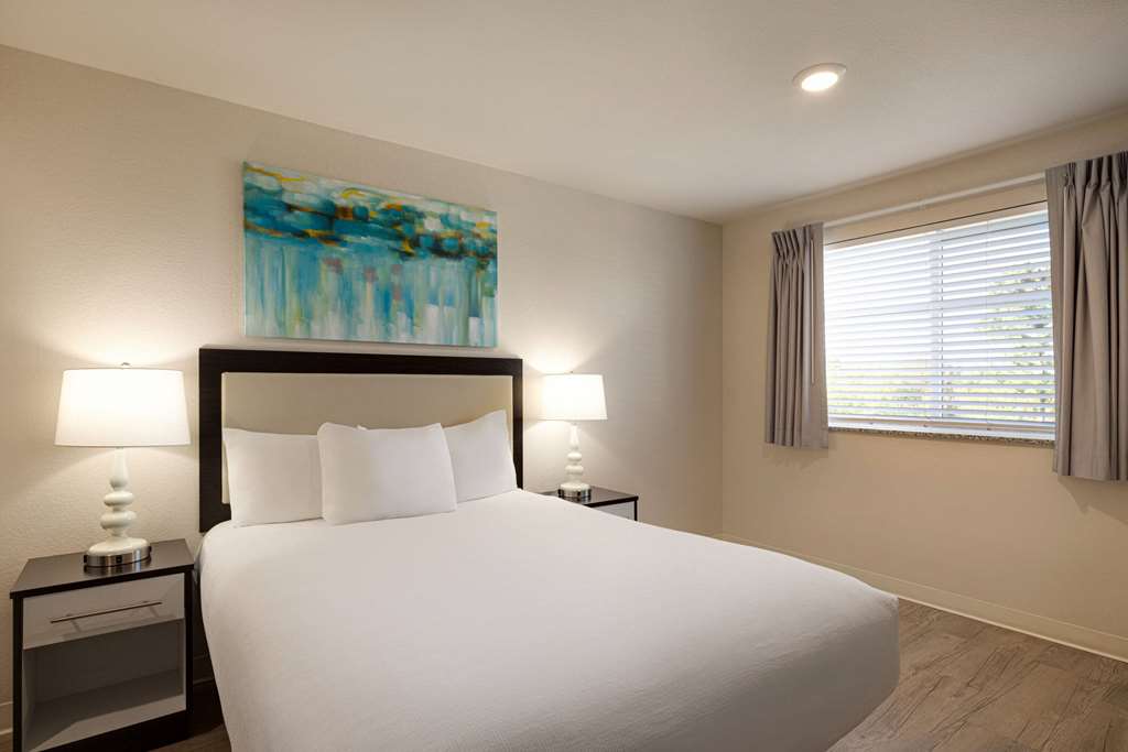 WaterWalk Extended Stay Raleigh Durham Research Triangle - photo 107