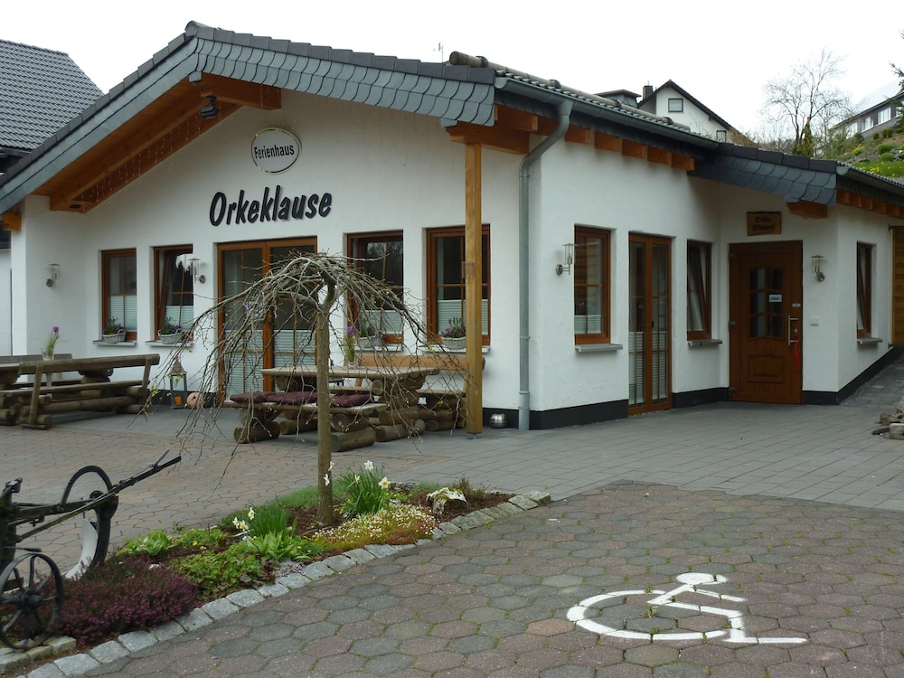 Ferienhaus Orkeklause — 4-Star Luxury Hotel in Winterberg, Germany