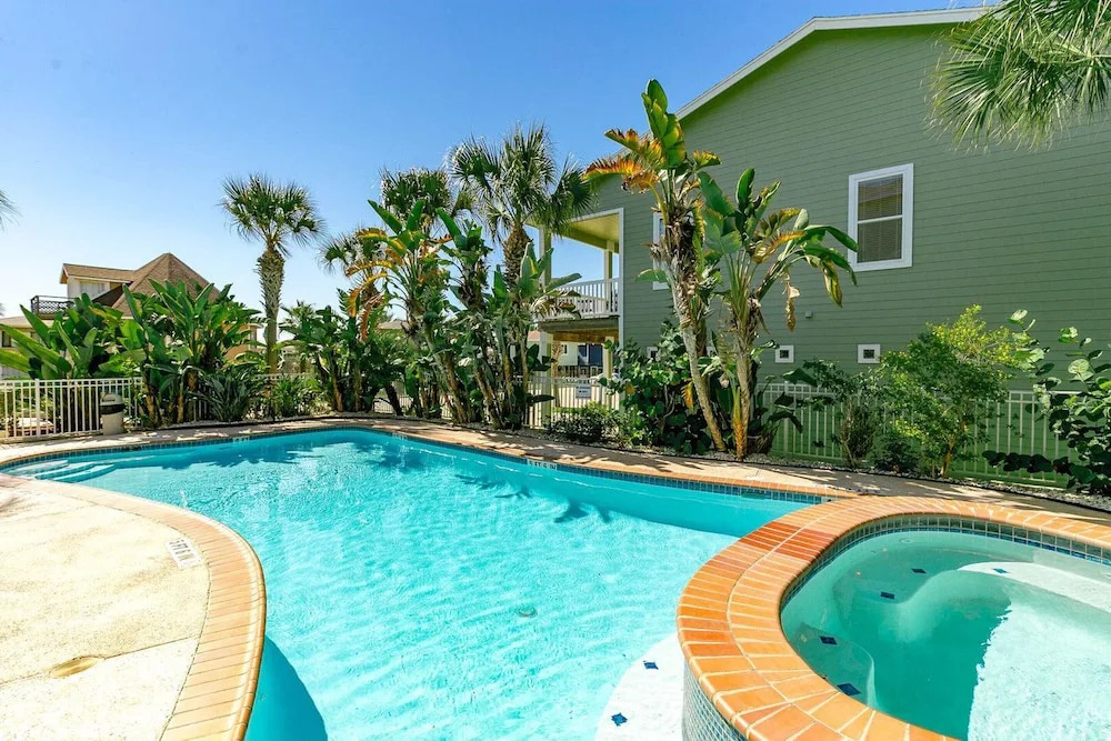 Sandhill Townhomes - photo 2