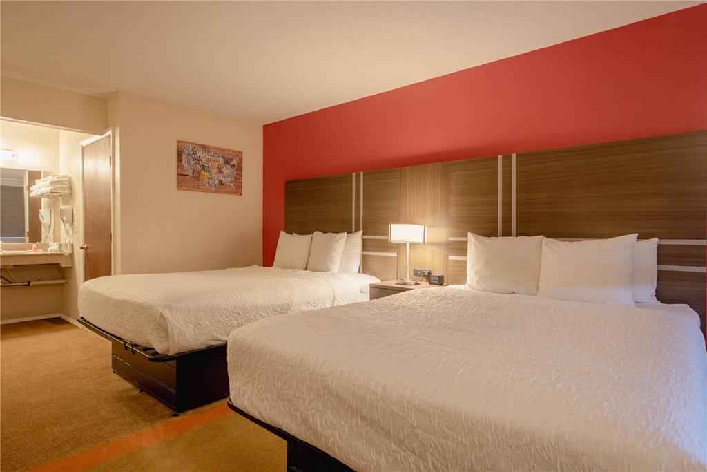 Econo Lodge Cortez near Mesa Verde - photo 21