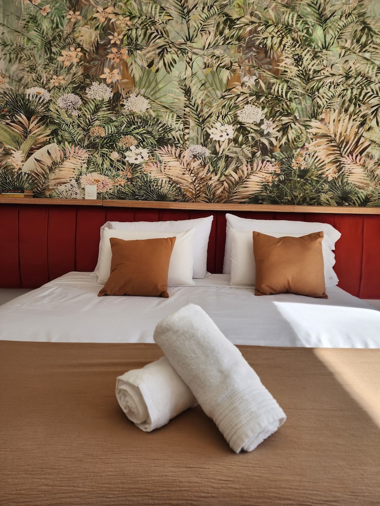 Casarica Aparts — 4-Star Luxury Hotel in Buenos Aires, Argentina
