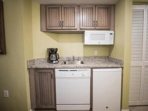 Tranquil Gateaway Studio Apt near Cape Canaveral - photo 9