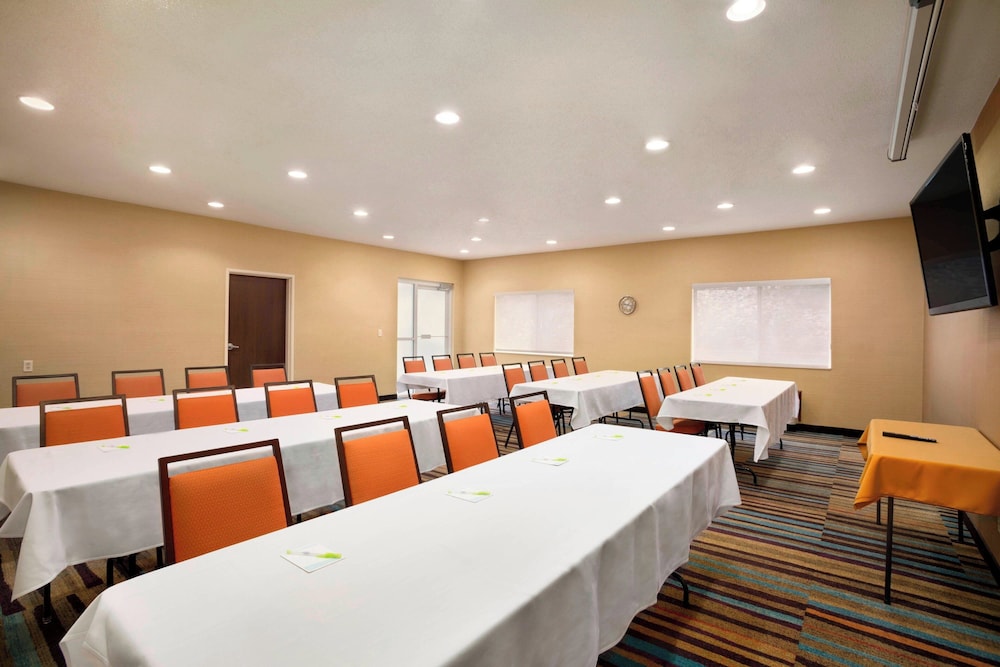 Fairfield Inn & Suites Quincy - photo 20