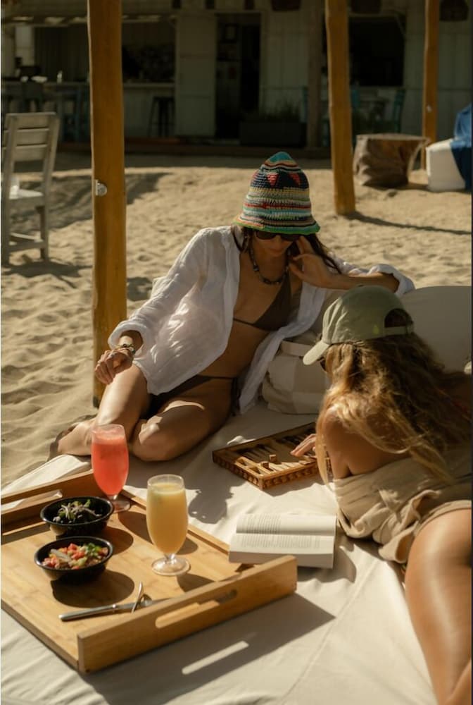 Beach bar