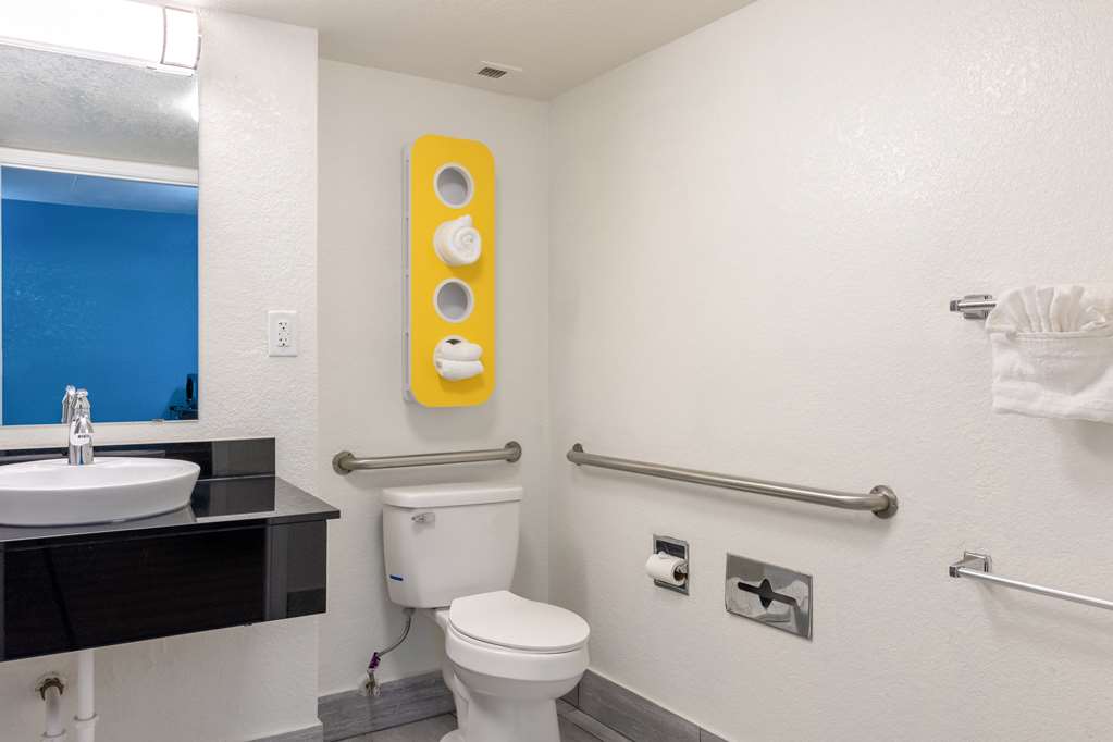 Motel 6 North Little Rock AR McCain - photo 29