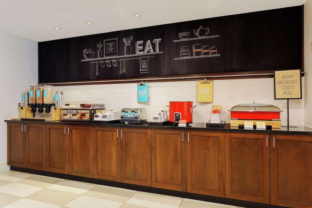 Hampton Inn & Suites Denver Tech Center - photo 46