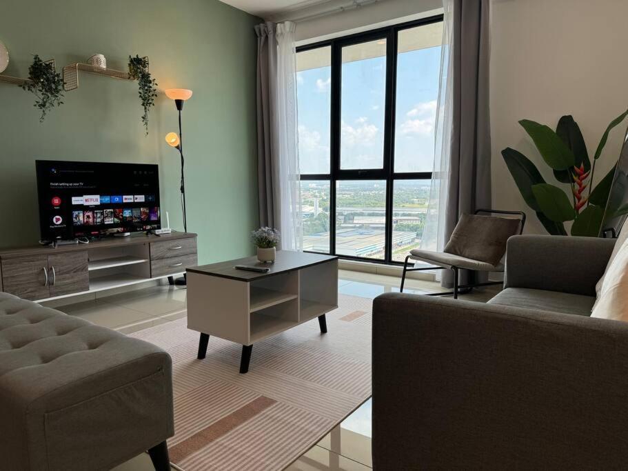 NEW Harmony s Home@Juru Sentral Icon City — 4-Star Luxury Hotel in Bukit Mertajam, Malaysia