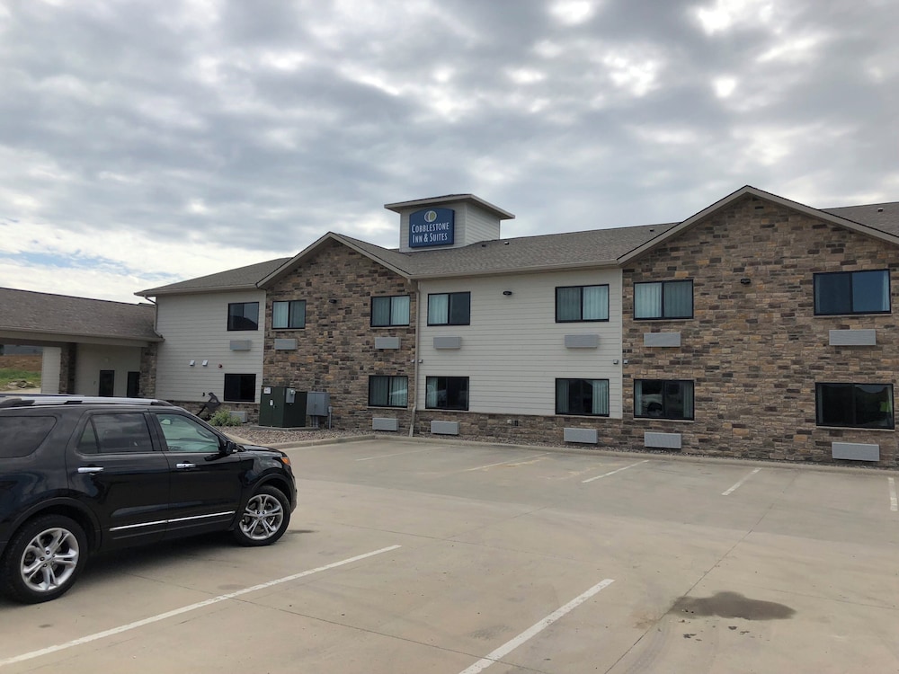 Cobblestone Inn & Suites Denison Oak Ridge — hotel in Denison