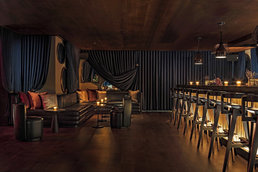 Moxy NYC East Village - photo 49