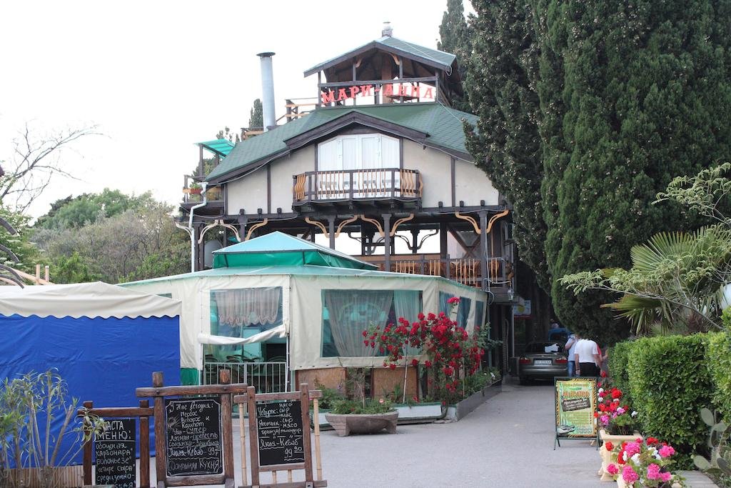 Mari Anna Hotel Miskhor in Yalta, Ukraine