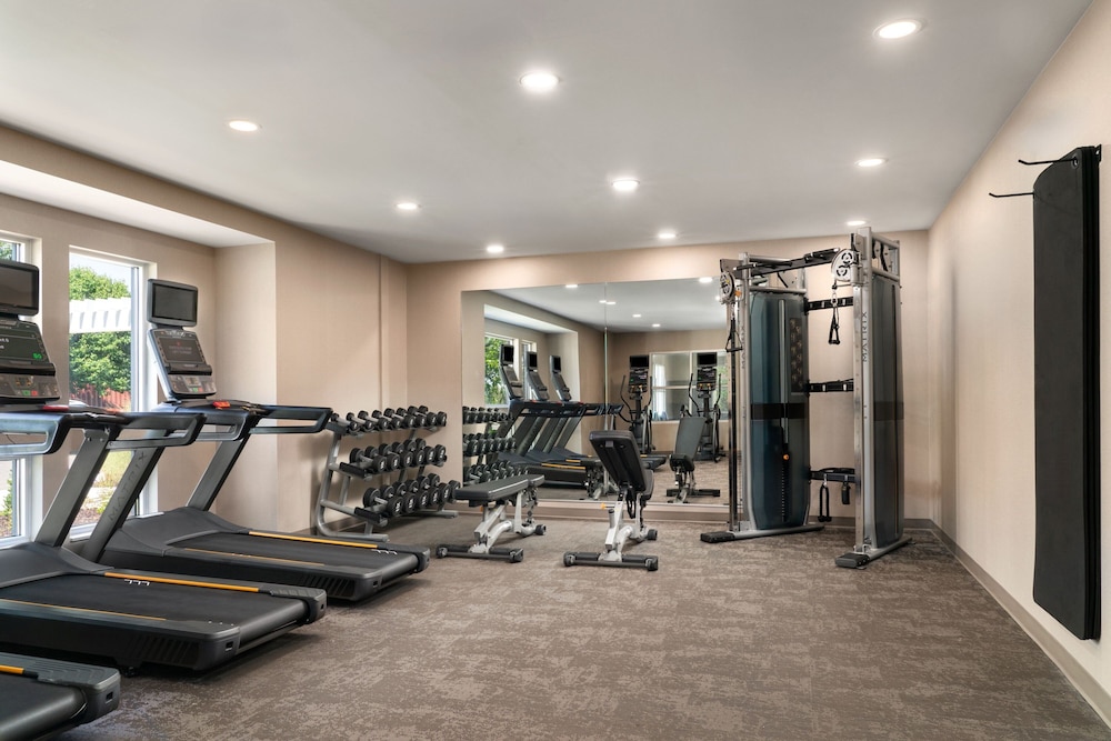Residence Inn by Marriott Holland - photo 18