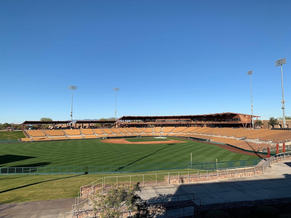 SpringHill Suites by Marriott Phoenix Goodyear - photo 33