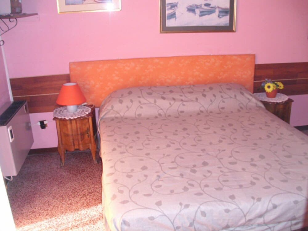 Central Accommodation - carbon neutral hotel in Palermo