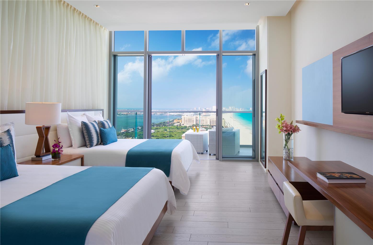 Guest room