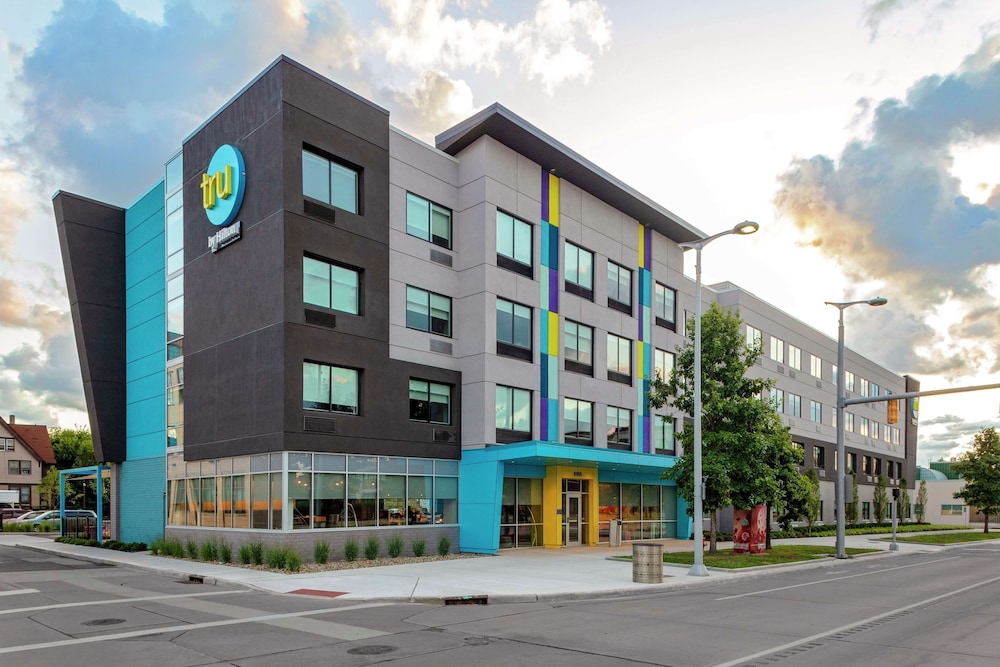 Tru By Hilton Cleveland Midtown - photo 2