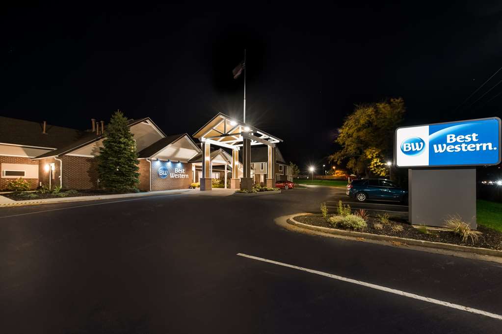 Best Western Fishkill Inn & Suites - photo 14