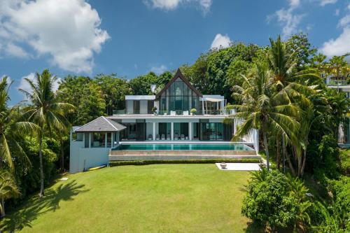Full Seaview 5BR Villa Serenity Elite Living at Cape Yamu — 4-Star Luxury Hotel in Phuket, Thailand