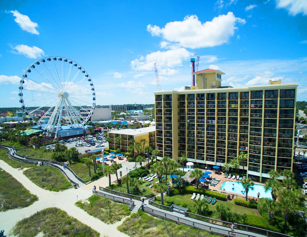 Holiday Pavilion Resort on the Boardwalk - photo 39