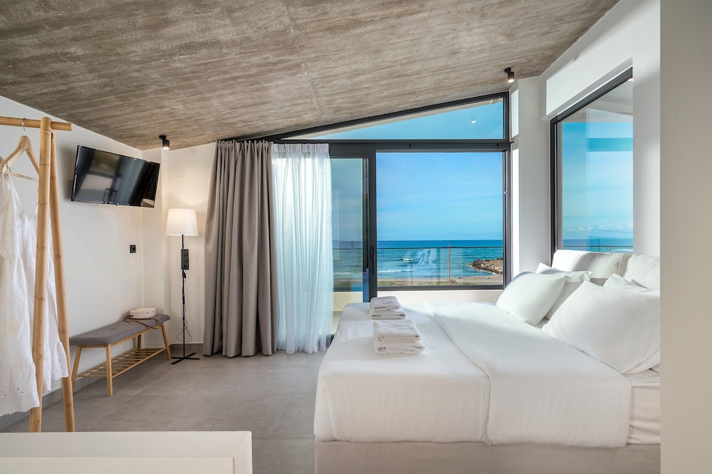 Destino Luxury Villas Gournes — 5-Star Luxury Hotel in Hersonissos, Greece