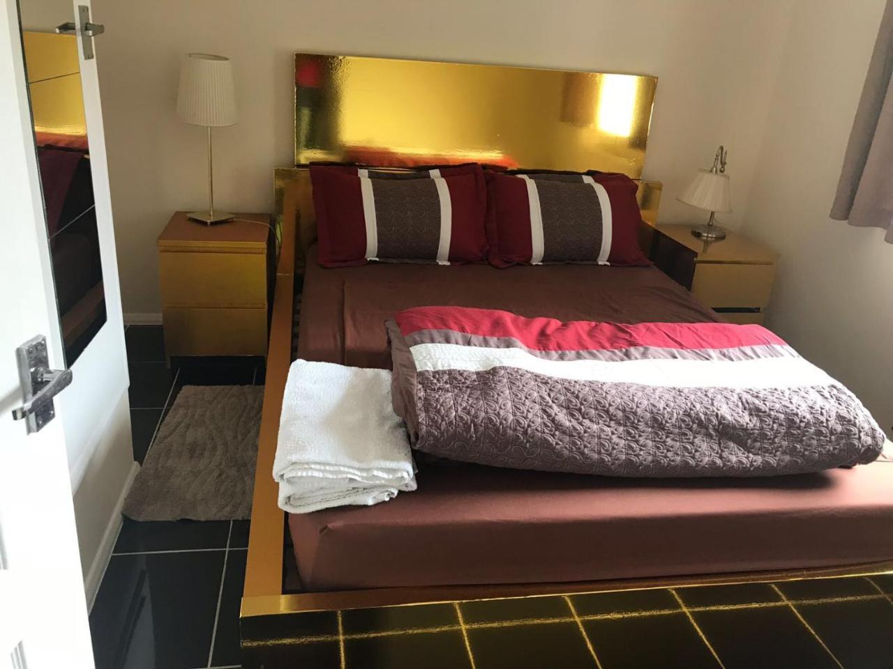 Waltham Abbey Private Property — hotel in Waltham Abbey