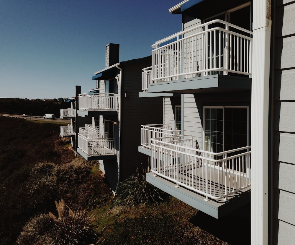 The Beach House Inn - photo 53