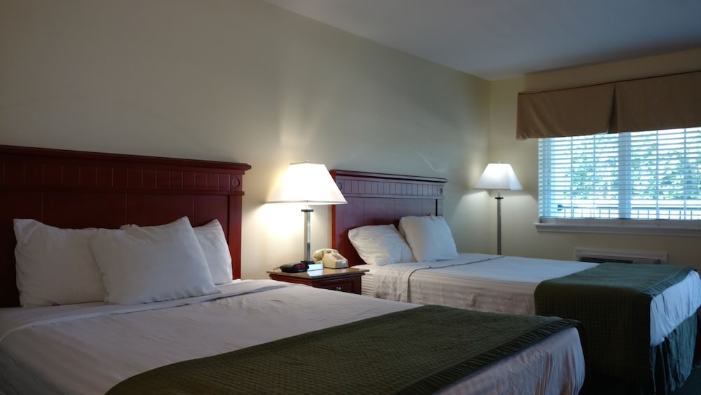 Hurricane Inn - photo 8