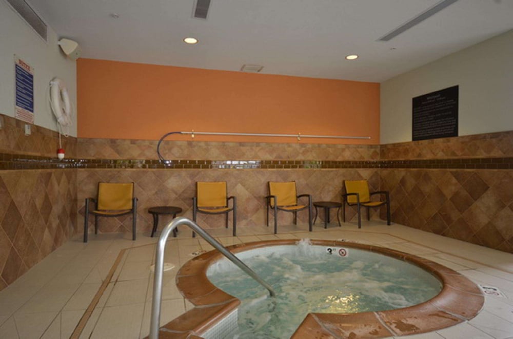 Hampton Inn & Suites Tulsa Catoosa - photo 36