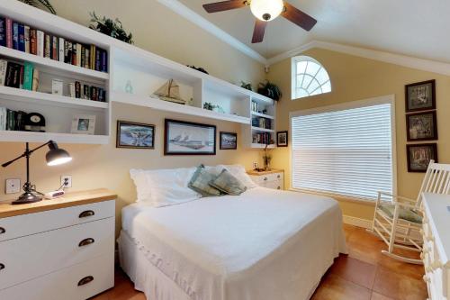 Palm Isle 3209 by RedAwning - photo 13