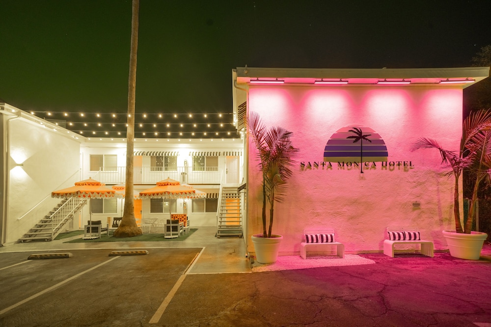 Santa Monica Hotel - photo 71