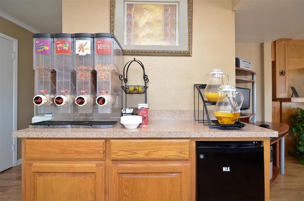 Americas Best Value Inn Stephenville - photo 16