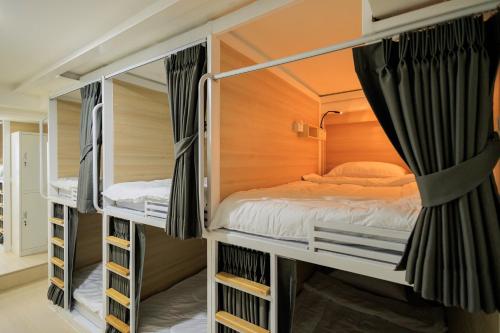Reezq Hostel